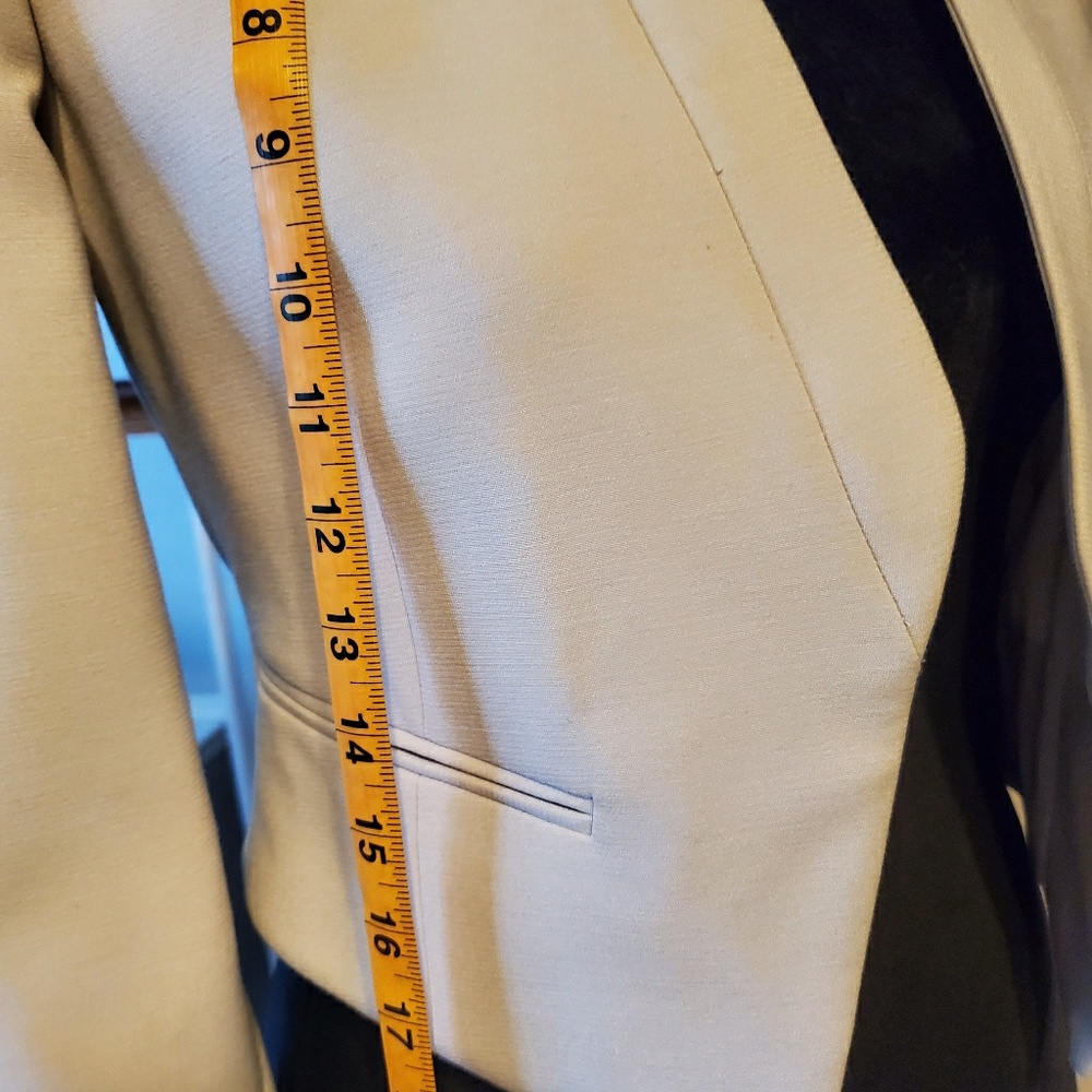 Jacket - Picture 4 of 5